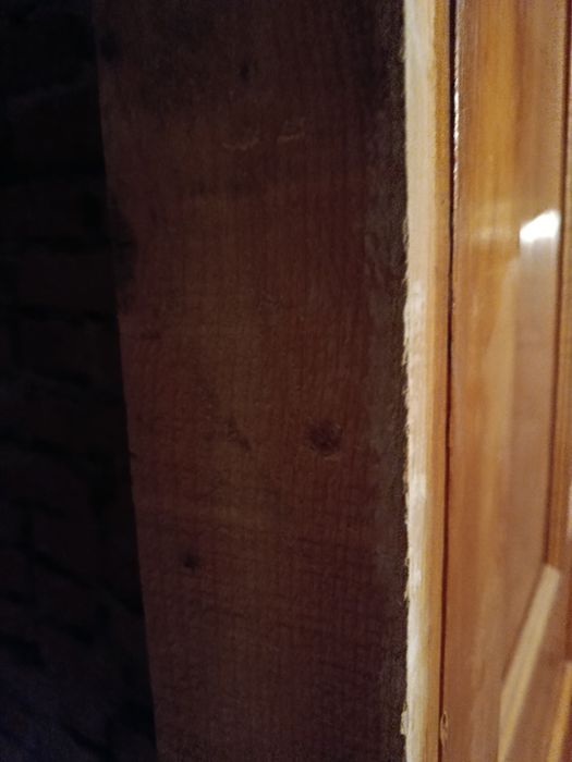 Дверь деревянная входная