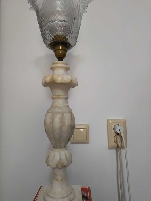 Мраморна лампа 57см