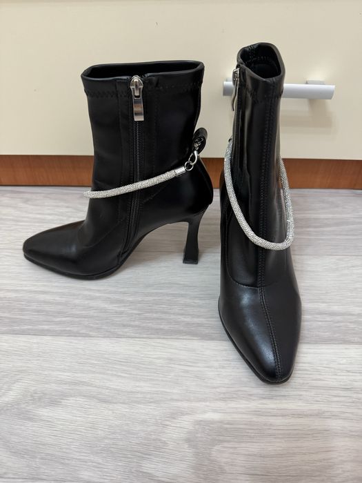 Ботильоны продам