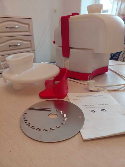 Продам электросоковыжималку/шинковку