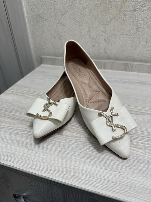 Женский обув 38/39 размери