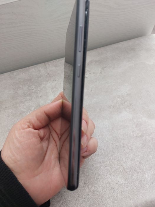 Продам телефон без обмена