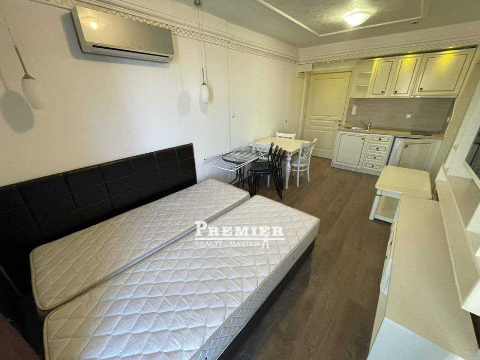 Продава се Двустаен апартамент в к.к. Слънчев бряг - 54 кв.м за 2329 €/кв.м - Снимка #2