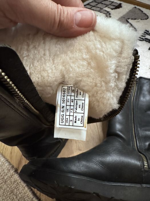 Cizme inalte, imblanite, UGG din piele