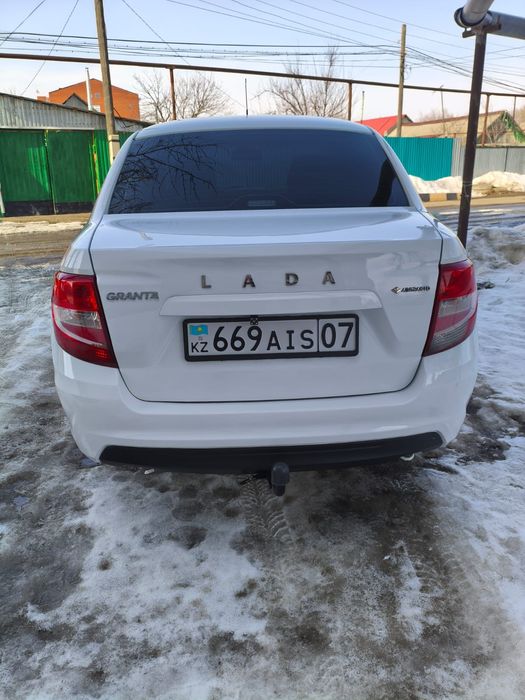 Продам Гранту в отличном состоянии