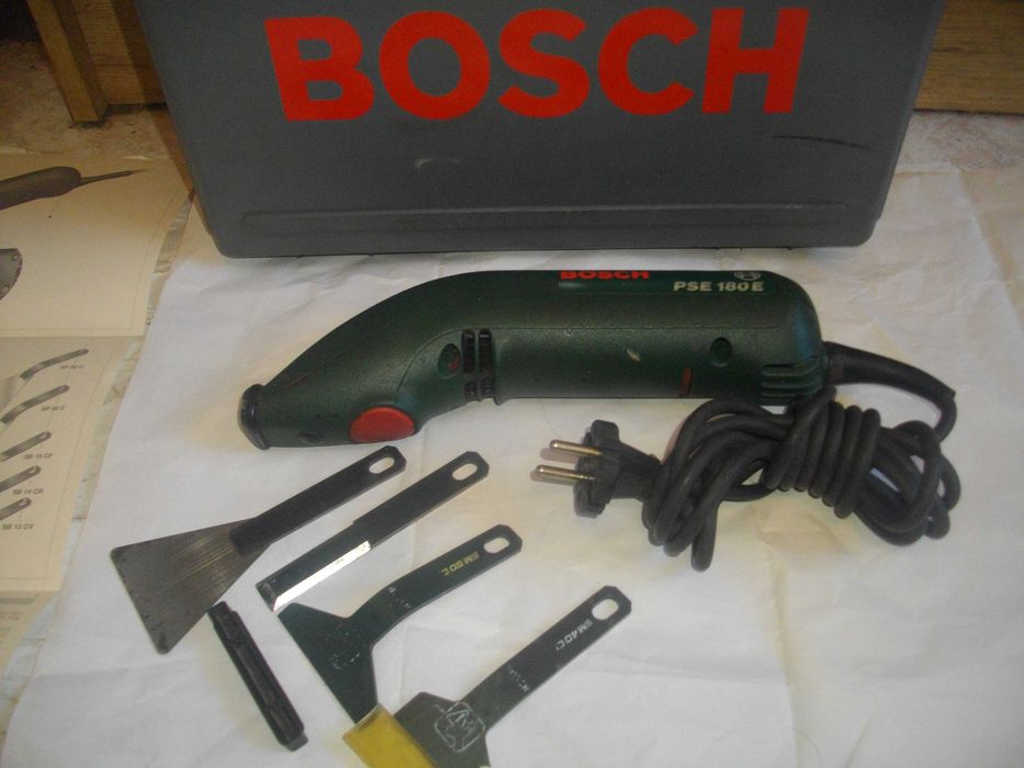 Ел. Длето Шабър BOSCH Ел.Поялник 150W Ролков нож хартия