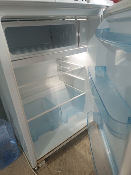Продам холодильник б/у