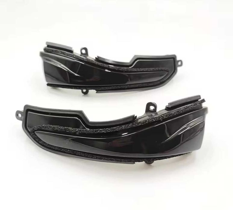 Динамични бягащи мигачи за огледалата за Инфинити Infiniti QX50 QX60