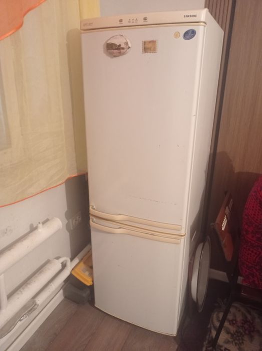 Холодильник в рабочем состоянии