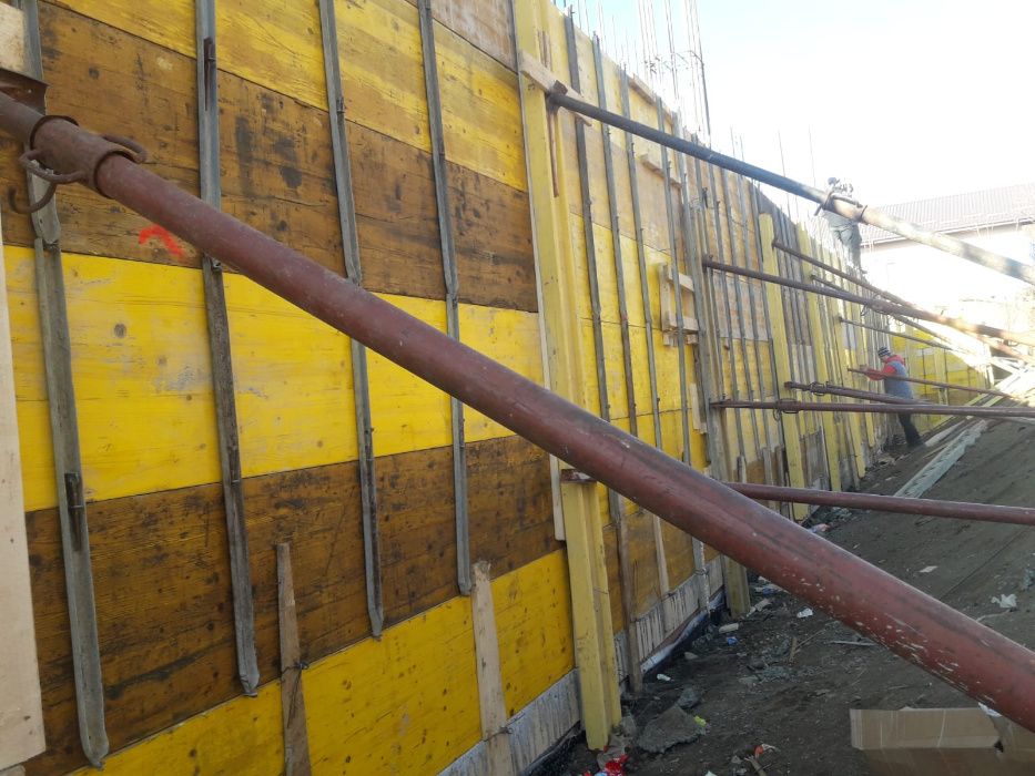 Panouri,sistem cofraj,panouri doka,