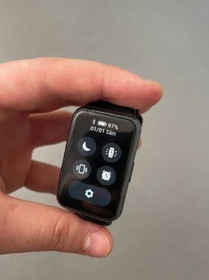Smartwatch Huawei fit , graphite black
