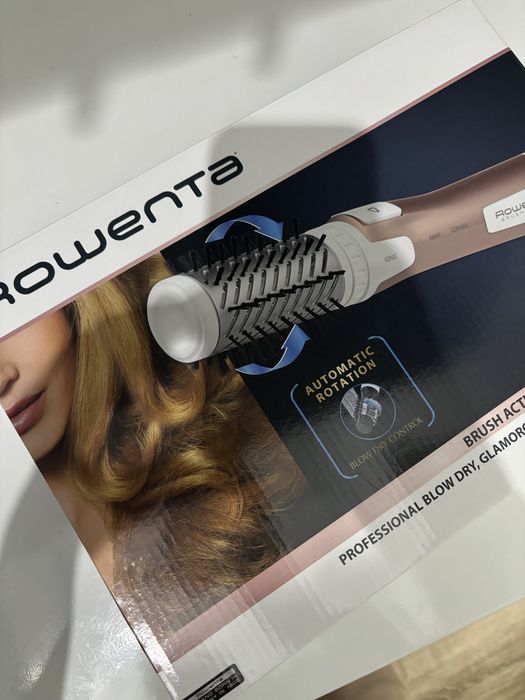 Фен-щетка Rowenta