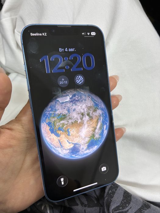 iPhone 13 256гб в хорошем состоянии