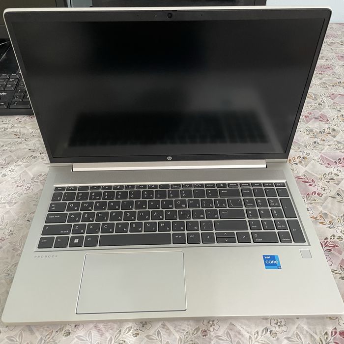 Hp Probook 450 8G otpechatkali core5 notebook