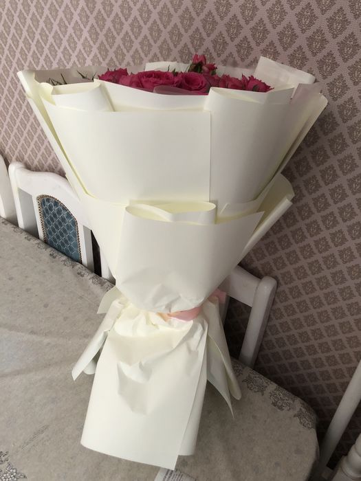 Цветы букеты спрей роза