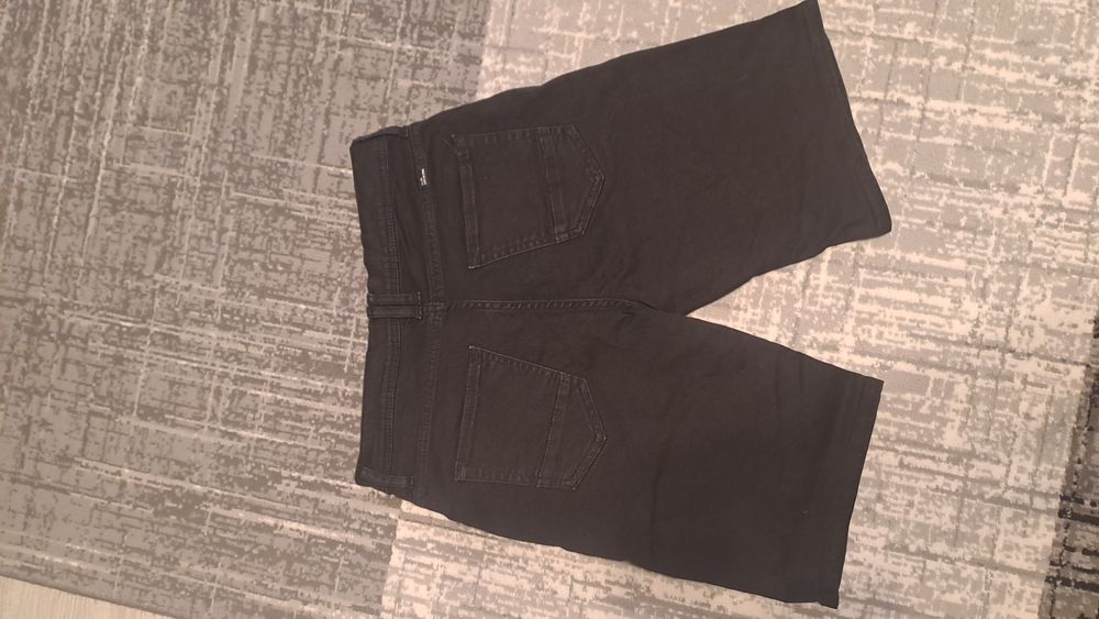 Pantaloni scurti bărbați