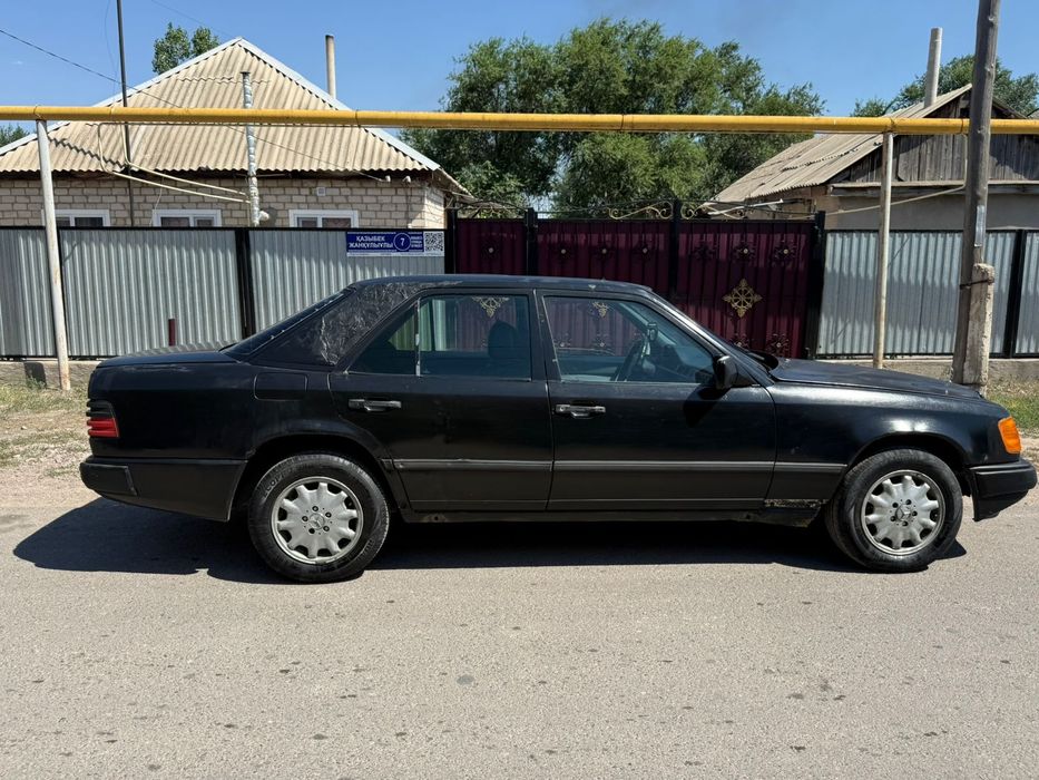 Mercedes 124 в хорошем состоянии