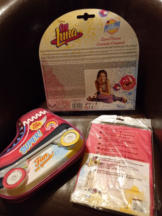 Trusa machiaj , penar și pelerina Soy Luna