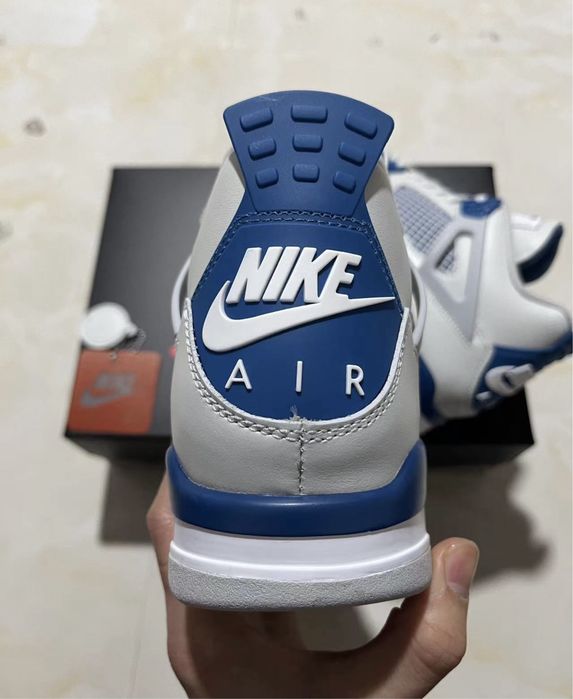 Air Jordan 4 Retro “Military Blue” Bucuresti Sectorul 5 • OLX.ro