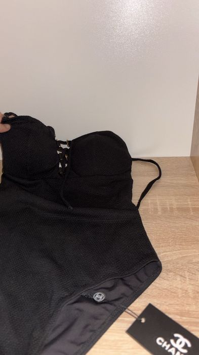 Costum de baie Chanel
