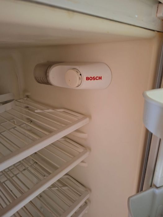 Холодильник BOSCH 35000тг