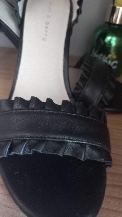 Сандал естествена кожа