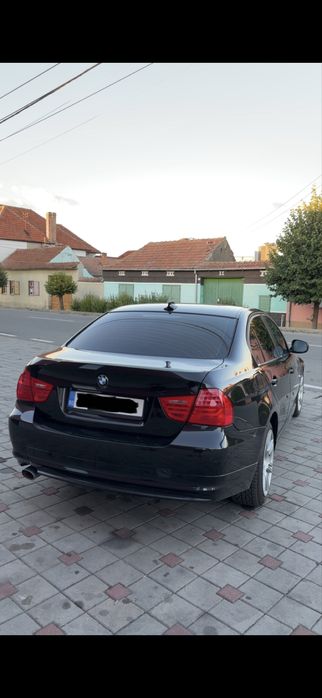 BMW Seria 3 2011 — imagine 5