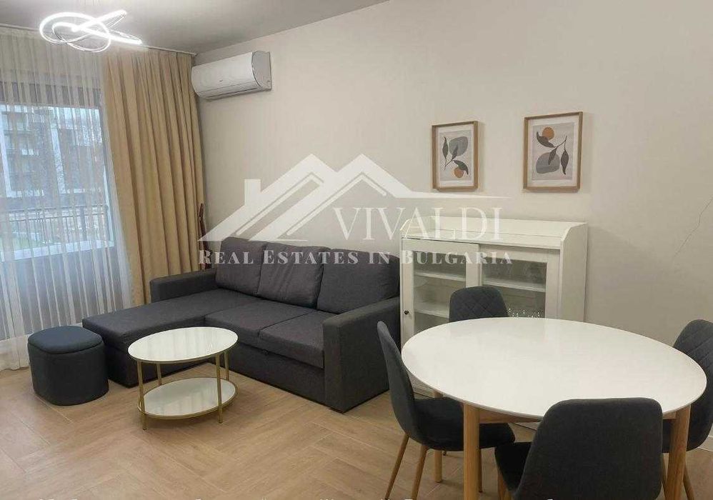 Двустаен  под наем с ПАРКОМЯСТО в Св.Св.Константин и Елена, Варна!