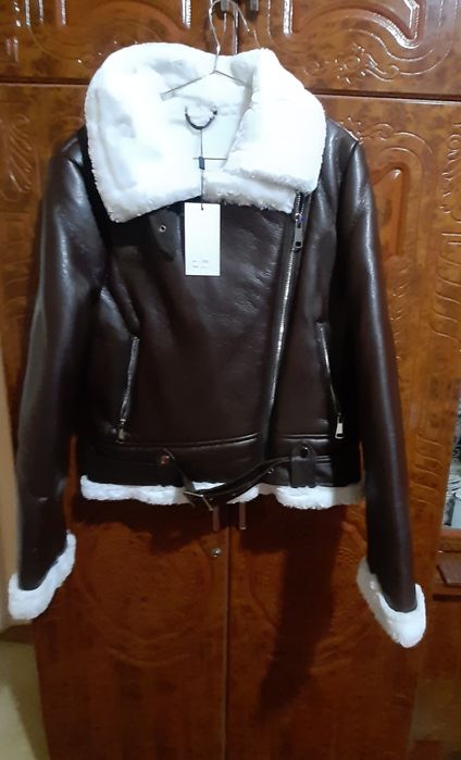 Ayollar kiyimi qishgi