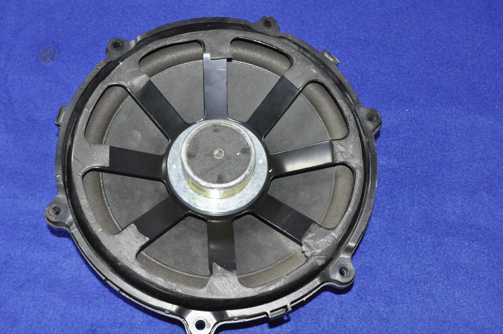 Сабвуфер Land Rover Range Rover Sport