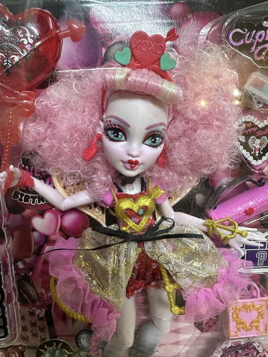 Продам . Куклу монстр  хай!