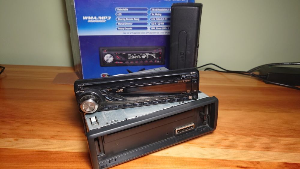 Продавам jvc плеър