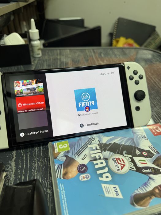 Nintendo switch v2 oled като ново