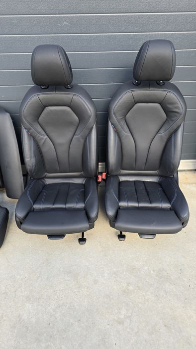 Interior piele.neagra sport bmw seria 5 G30 impecabil