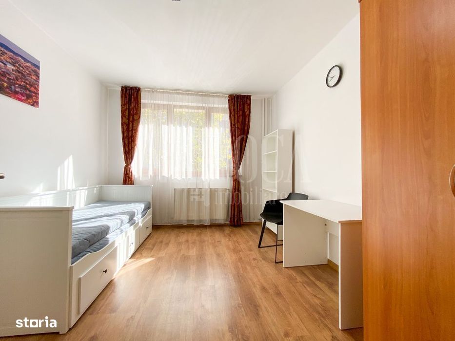 Apartament 3 camere de vanzare in Centru, Cluj Napoca