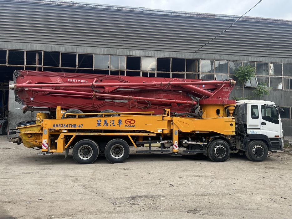 Продается бетононасос Isuzu