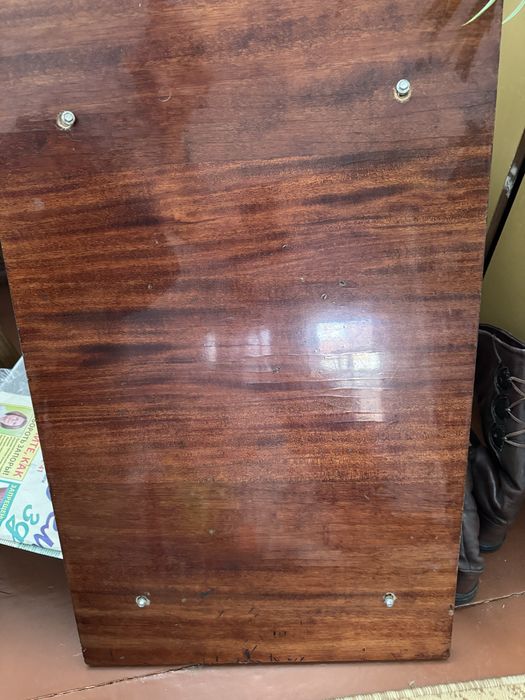 Журнальный столик