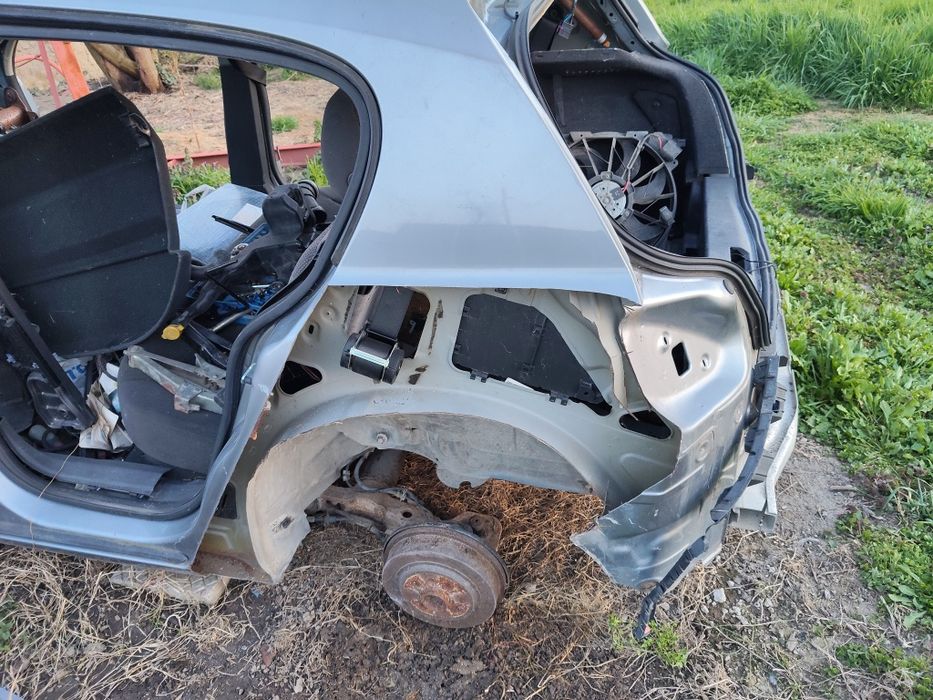 Опел Астра Х, Opel  Astra H на части