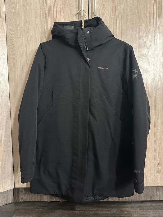 Продам демисезонную куртку