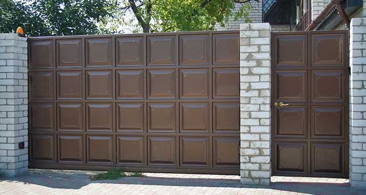 Ворота из филенки фото металлической Ворота из филенки фото металлической