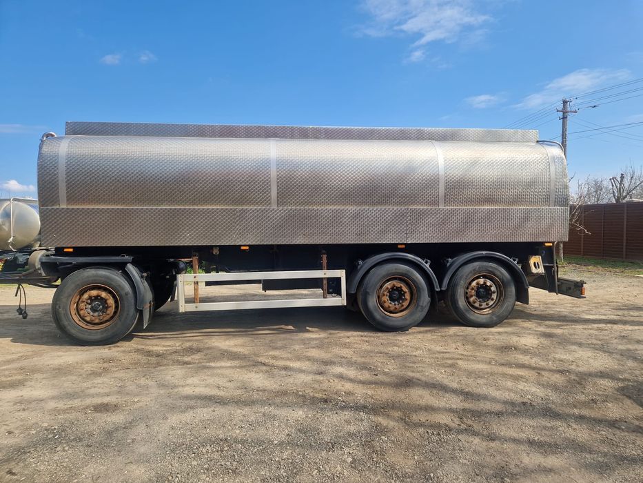 Cisternă apă UAN   lapte inox 19500l pentru  agricultura