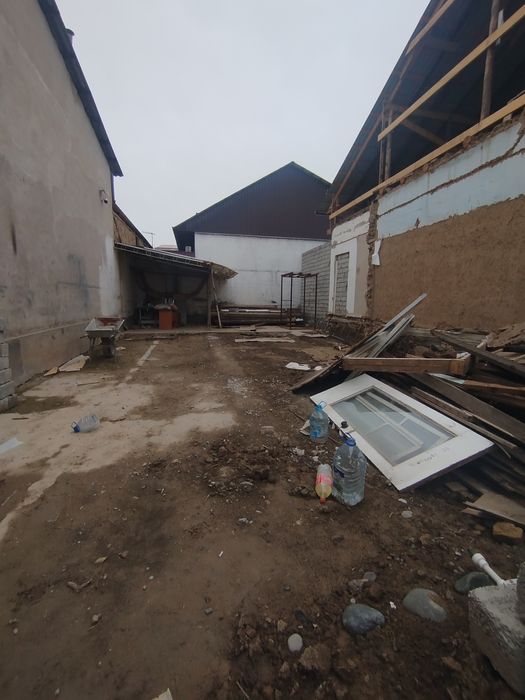 Продаю  участок  1,2 сотки под строительство  Рохат пост ,Мажнунтол ма