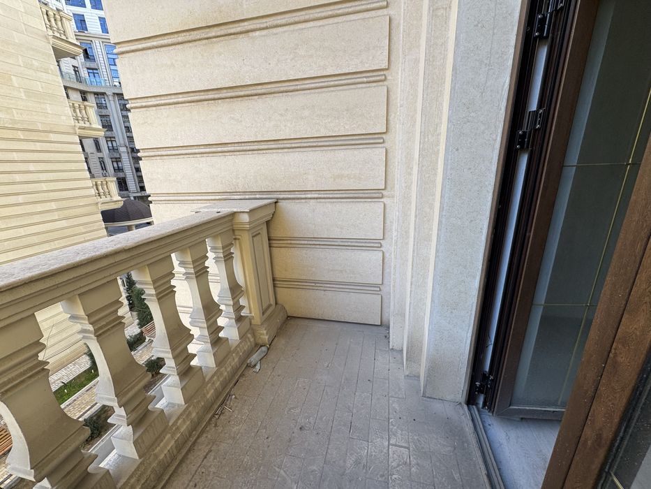 ЖК Oq Saroy 2/3/9 Мирзо-Улугбекский район, Макро