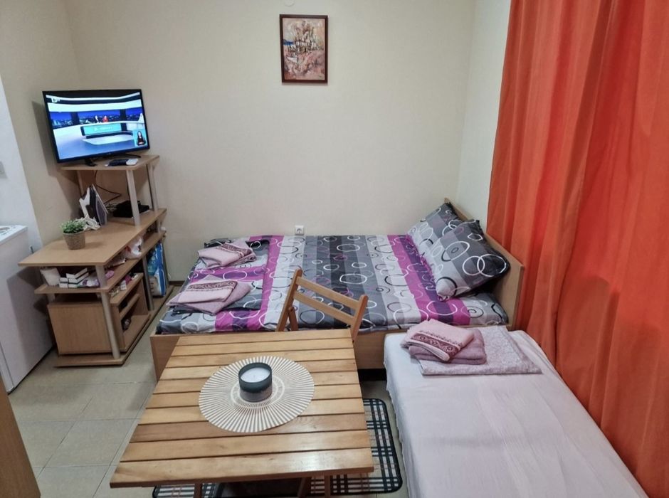 Студио под наем за нощувки  в Слънчев бряг