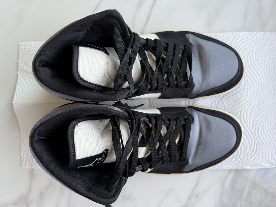 Nike Air Jordan 1 / 44