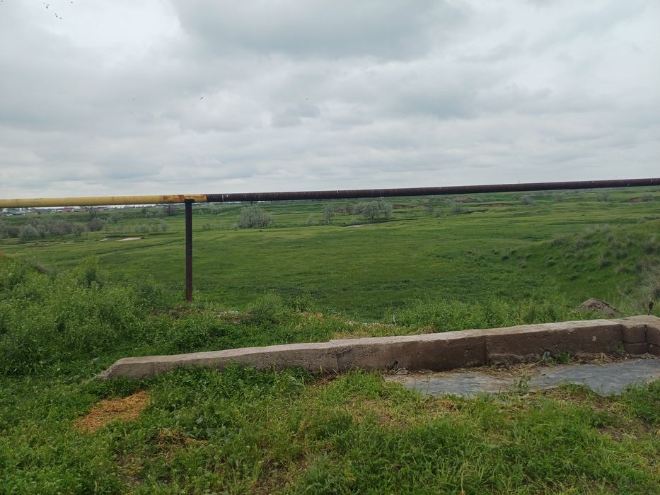 Тұрар ауылында үй сатылады. Құжаттары түгел.