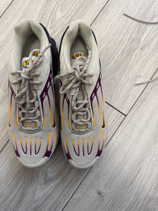 Adidasi nike tn nr 42