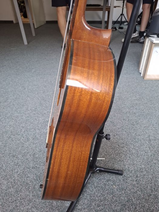 Takamine G124 класическа китара