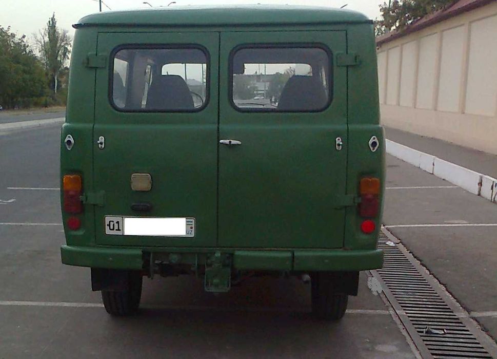 Продаётся УАЗ 452 грузопассажирский