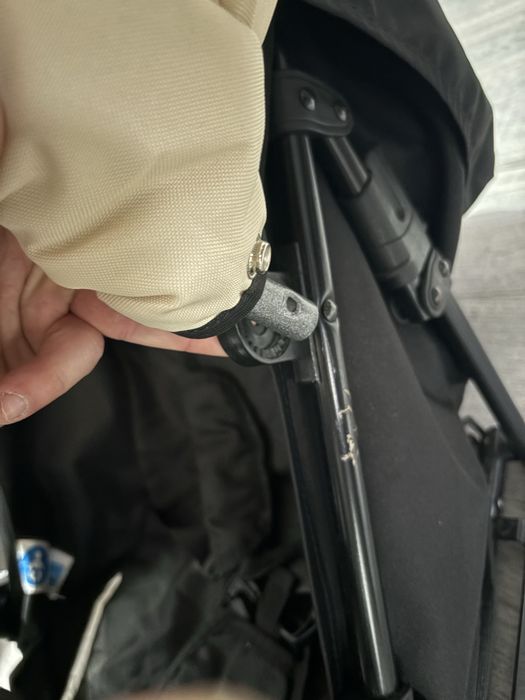 Carucior 3 in 1 ( nu Cybex, Stoke, etc)